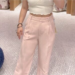 Aritzia the effortless pant